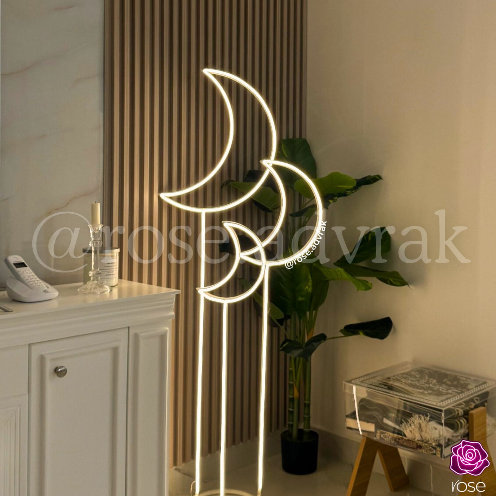 3-in-1 Ramadan Moon Stand (UAE ONLY)